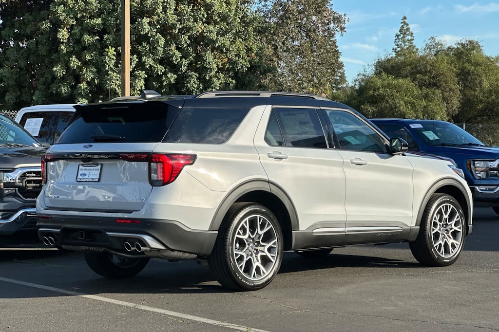 New 2025 Ford Explorer Platinum SUV