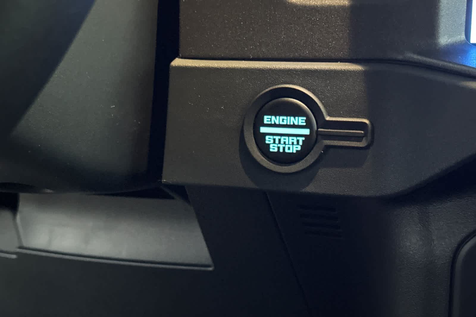 Thumbnail: 2025 Ford Bronco - 23