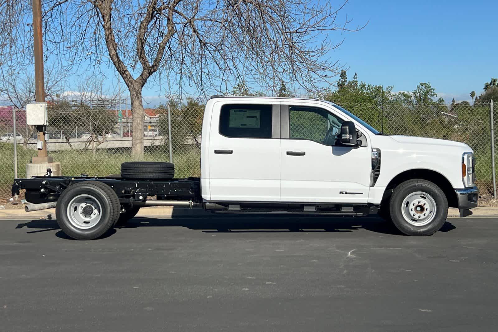 Thumbnail: 2026 Ford Econoline - 8