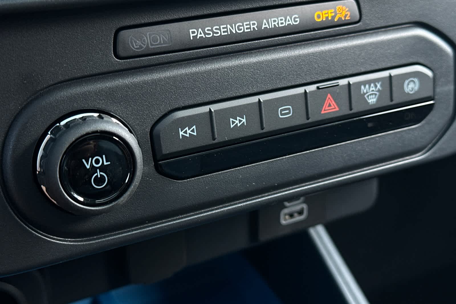 Thumbnail: 2026 Ford Maverick - 19