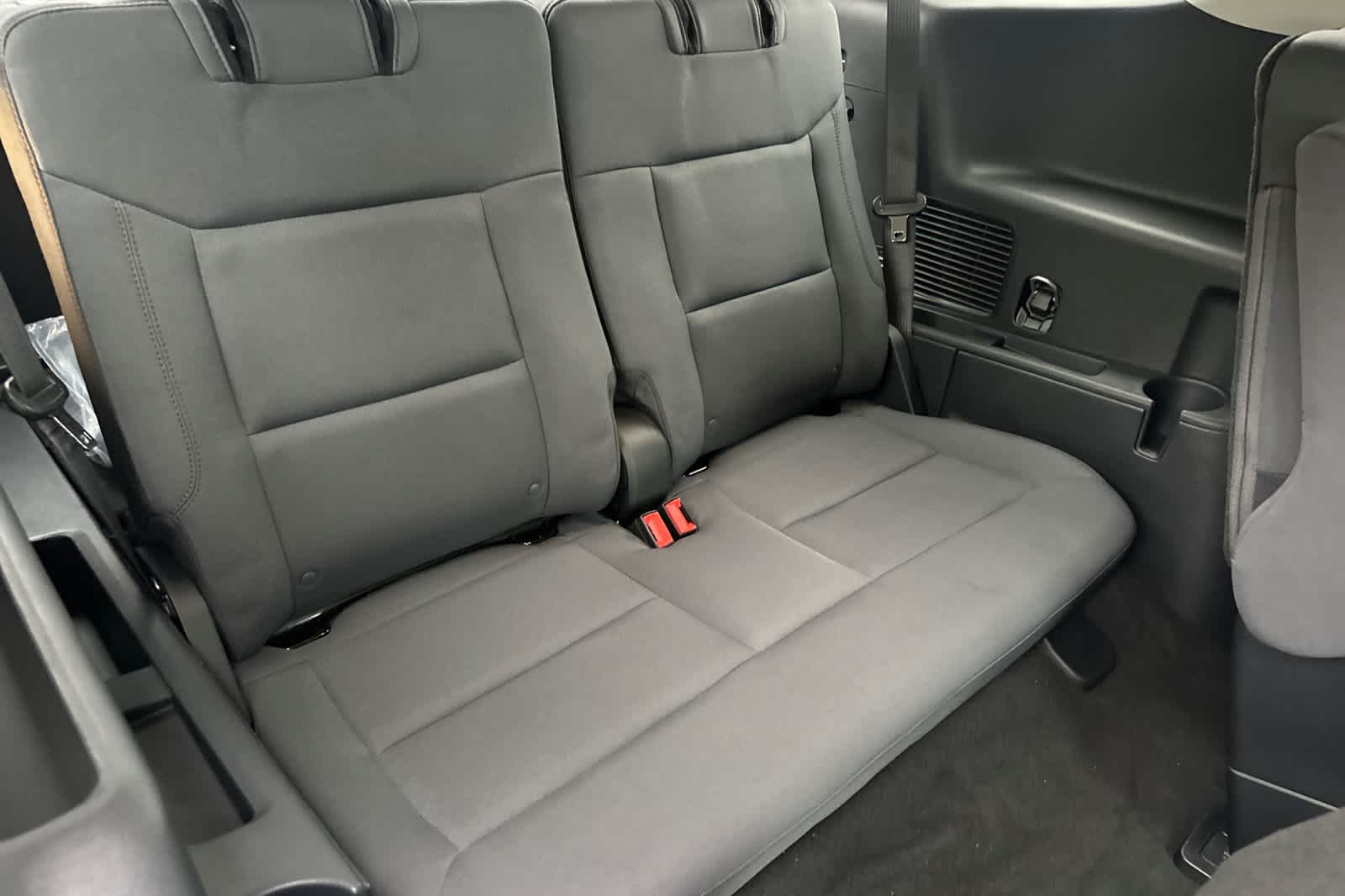 Thumbnail: 2026 Ford Explorer - 16