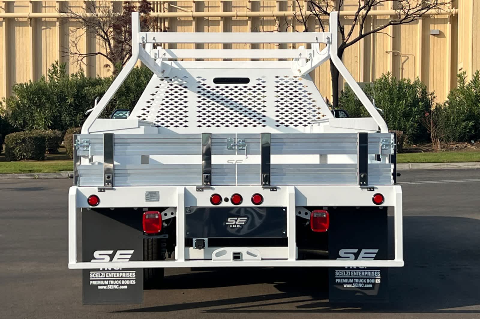 Thumbnail: 2024 Ford Econoline - 7