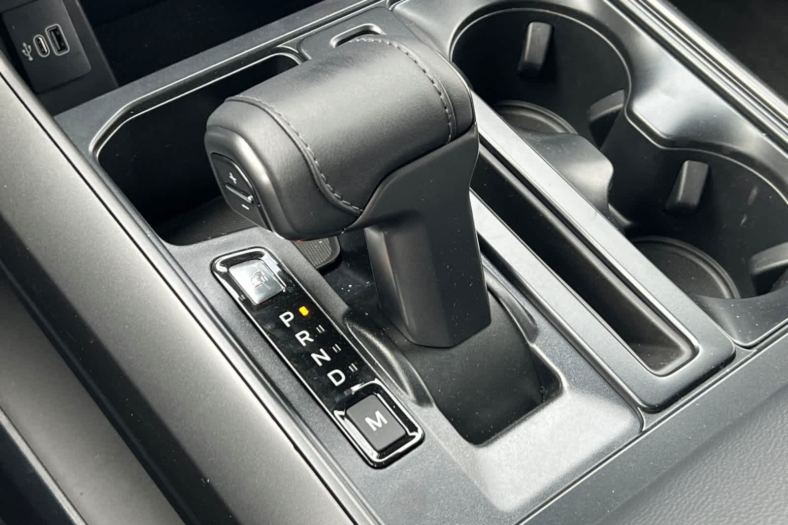 2025 Ford F-150 Lariat 23