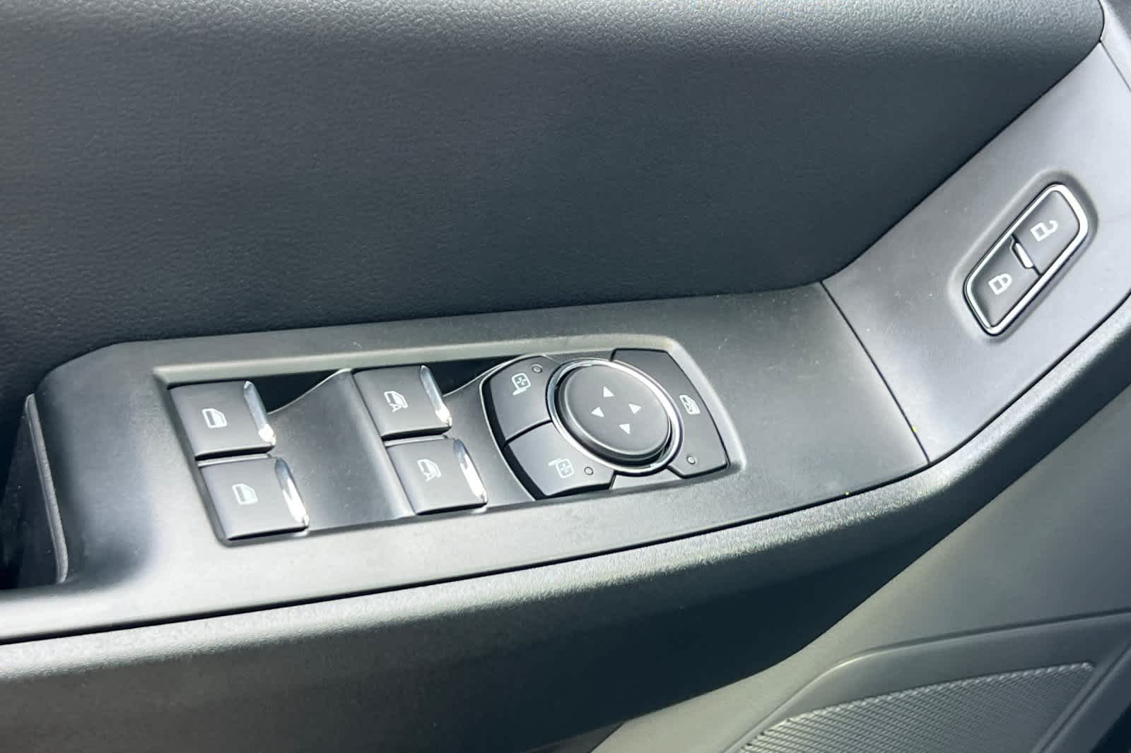 Thumbnail: 2026 Ford Econoline - 14