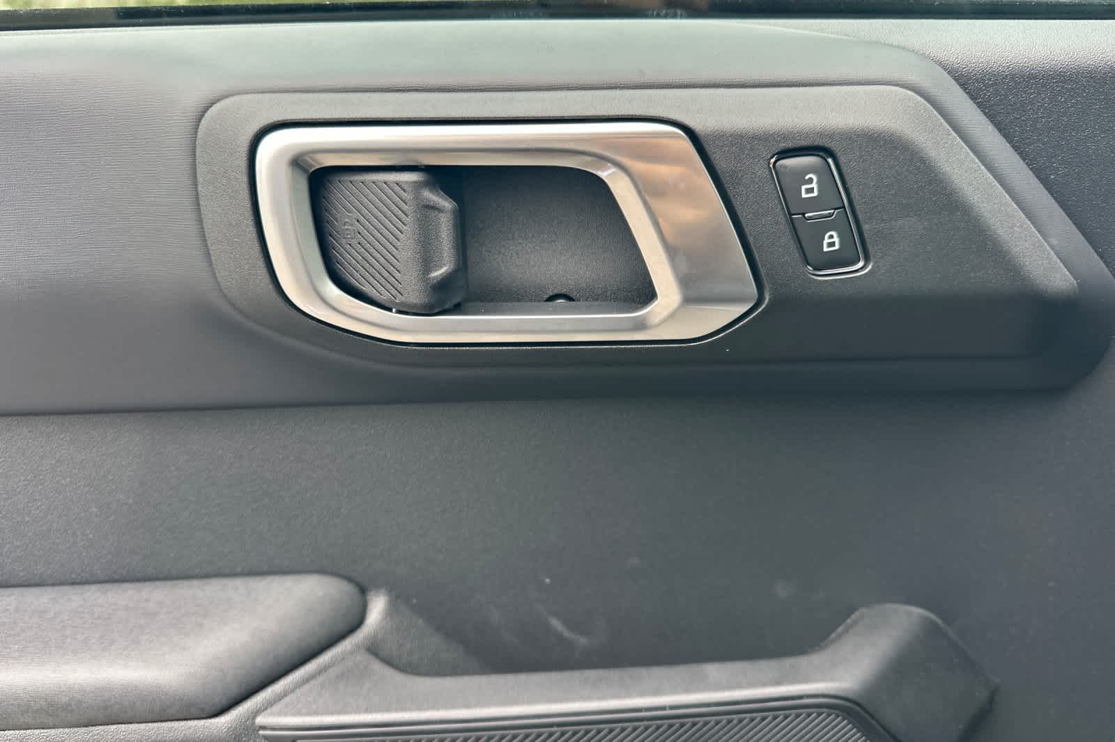 Thumbnail: 2025 Ford Bronco - 13