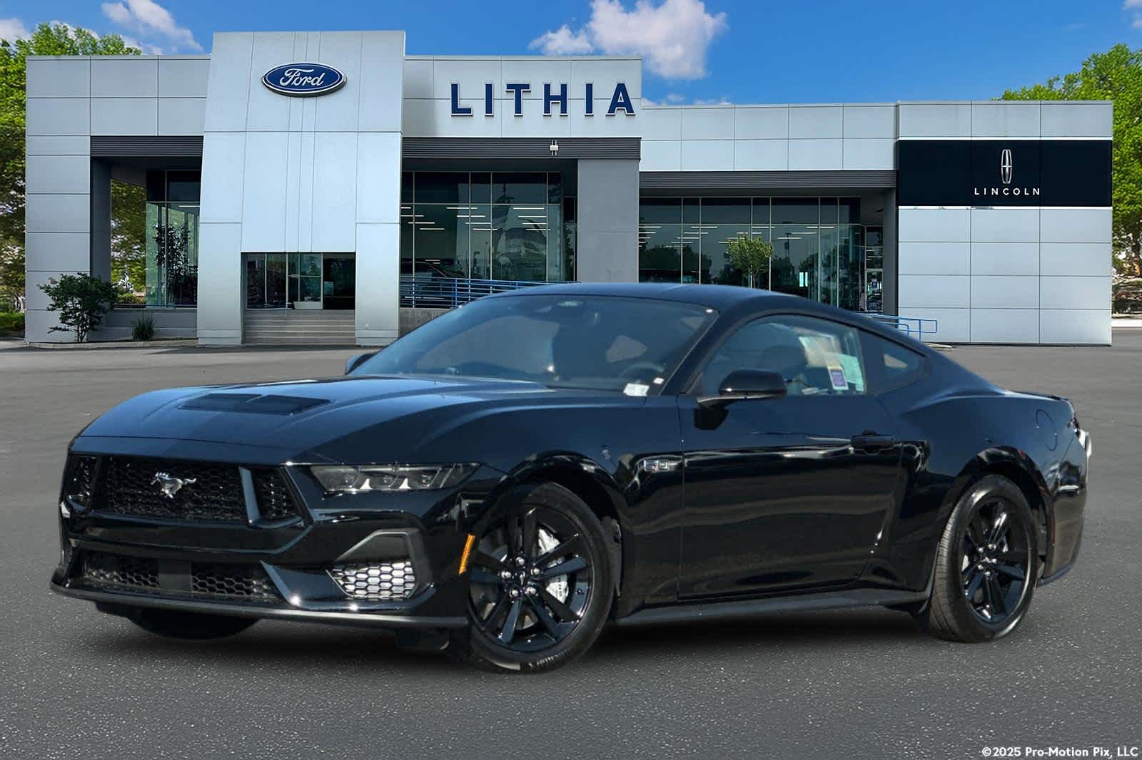 2025 Ford Mustang Coupe 