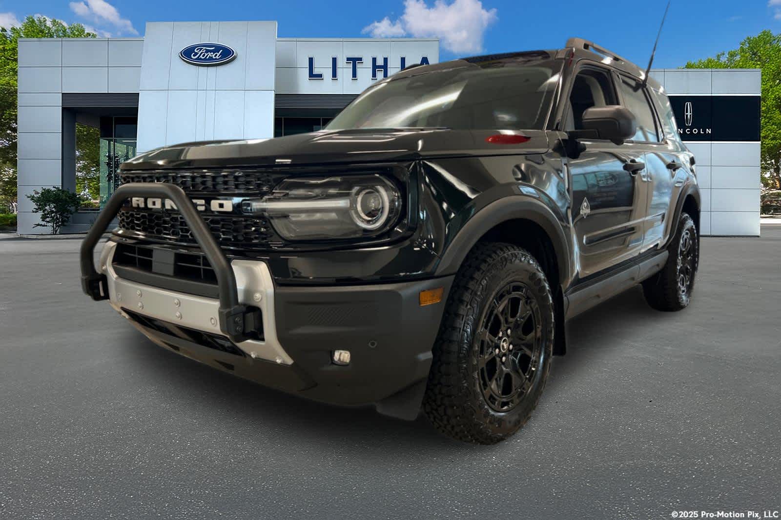 2025 Ford Bronco Sport Outer Banks's photo