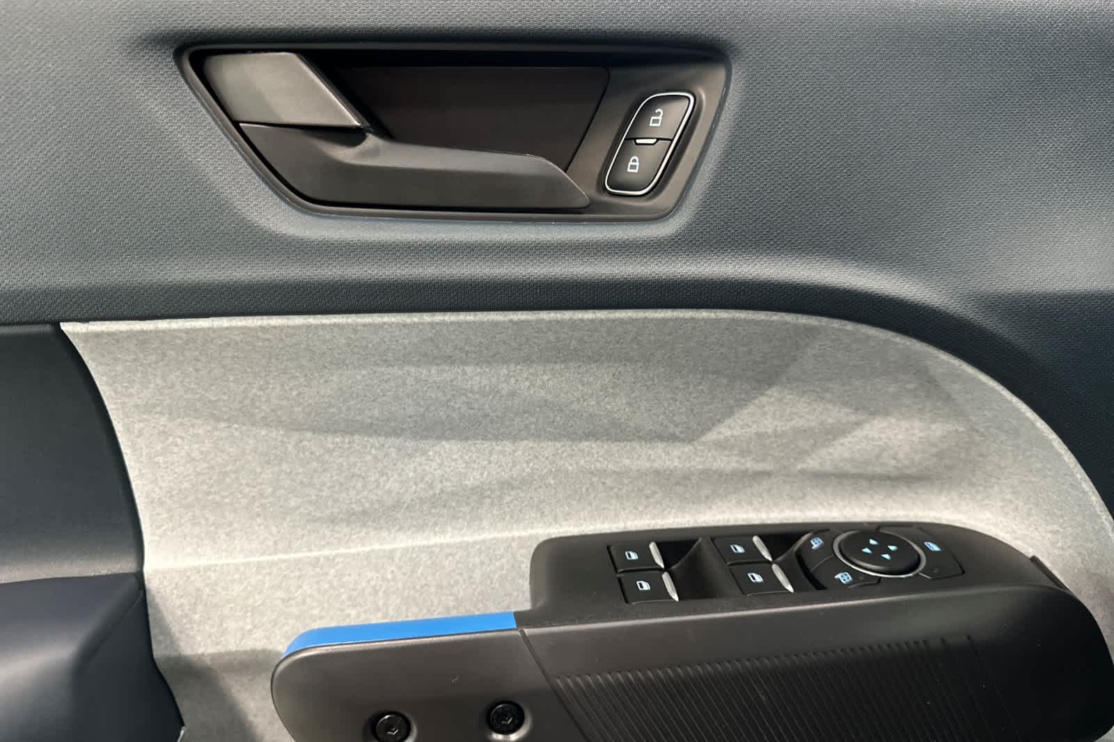 Thumbnail: 2025 Ford Maverick - 13