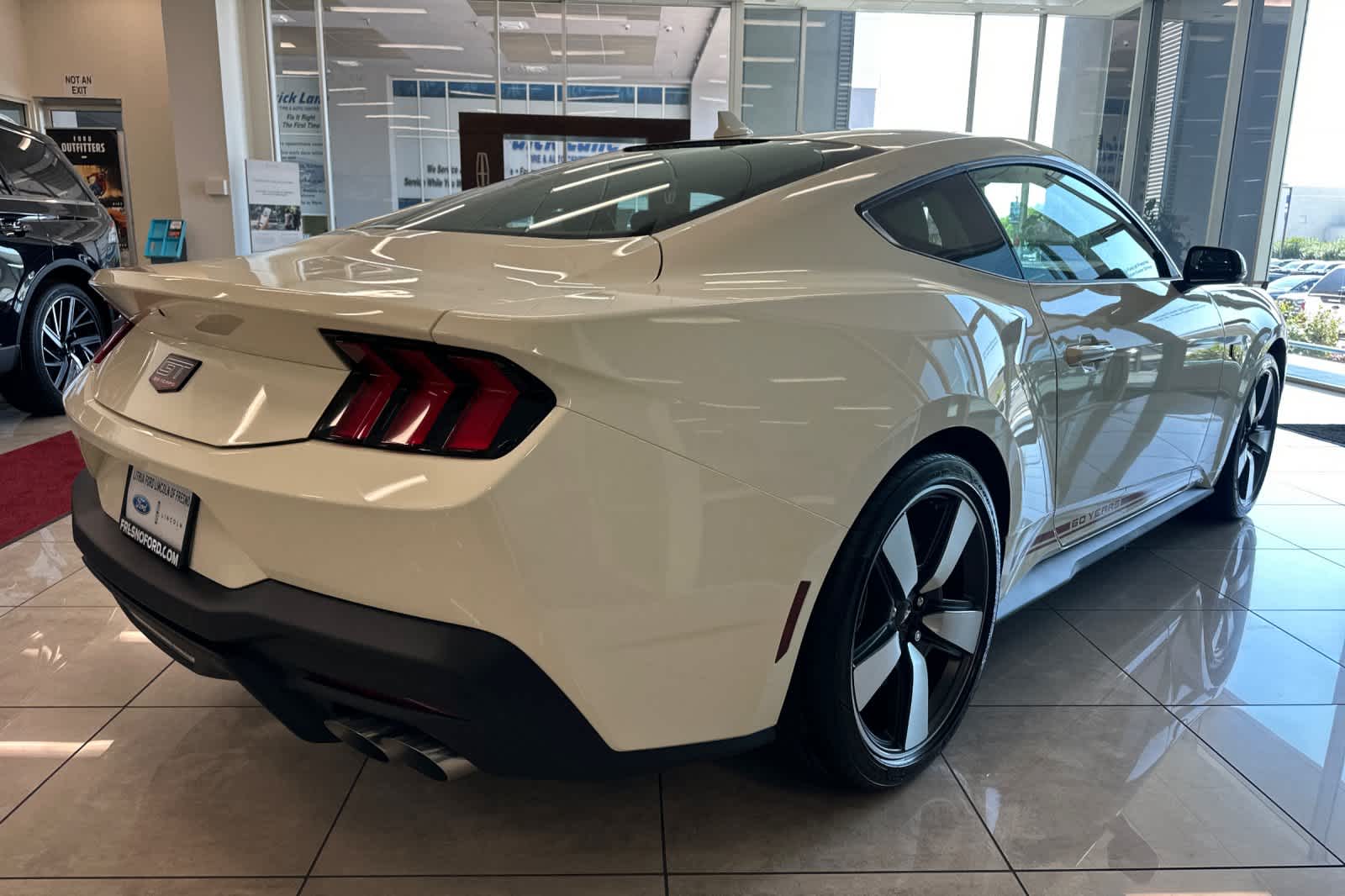 2025 Ford Mustang GT Premium photo 2