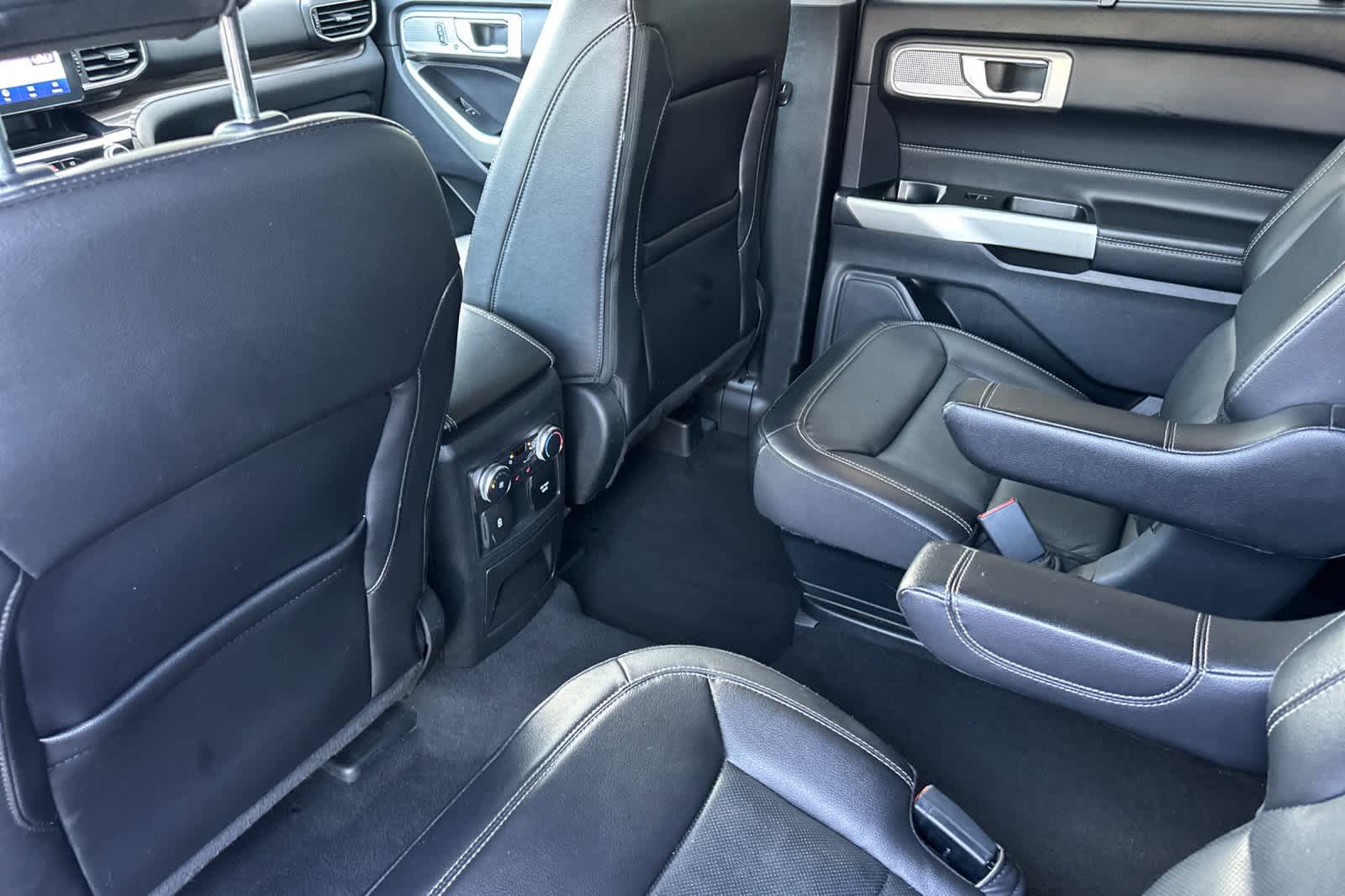 2022 Ford Explorer Limited photo 3