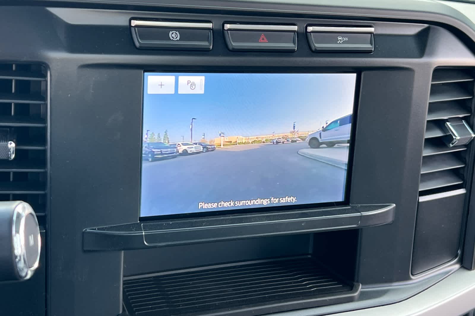 Thumbnail: 2024 Ford Econoline - 20