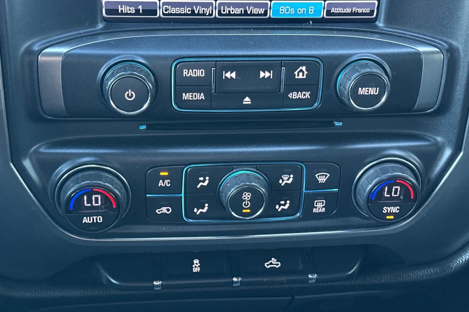Thumbnail: 2017 Chevrolet Silverado 1500 - 20