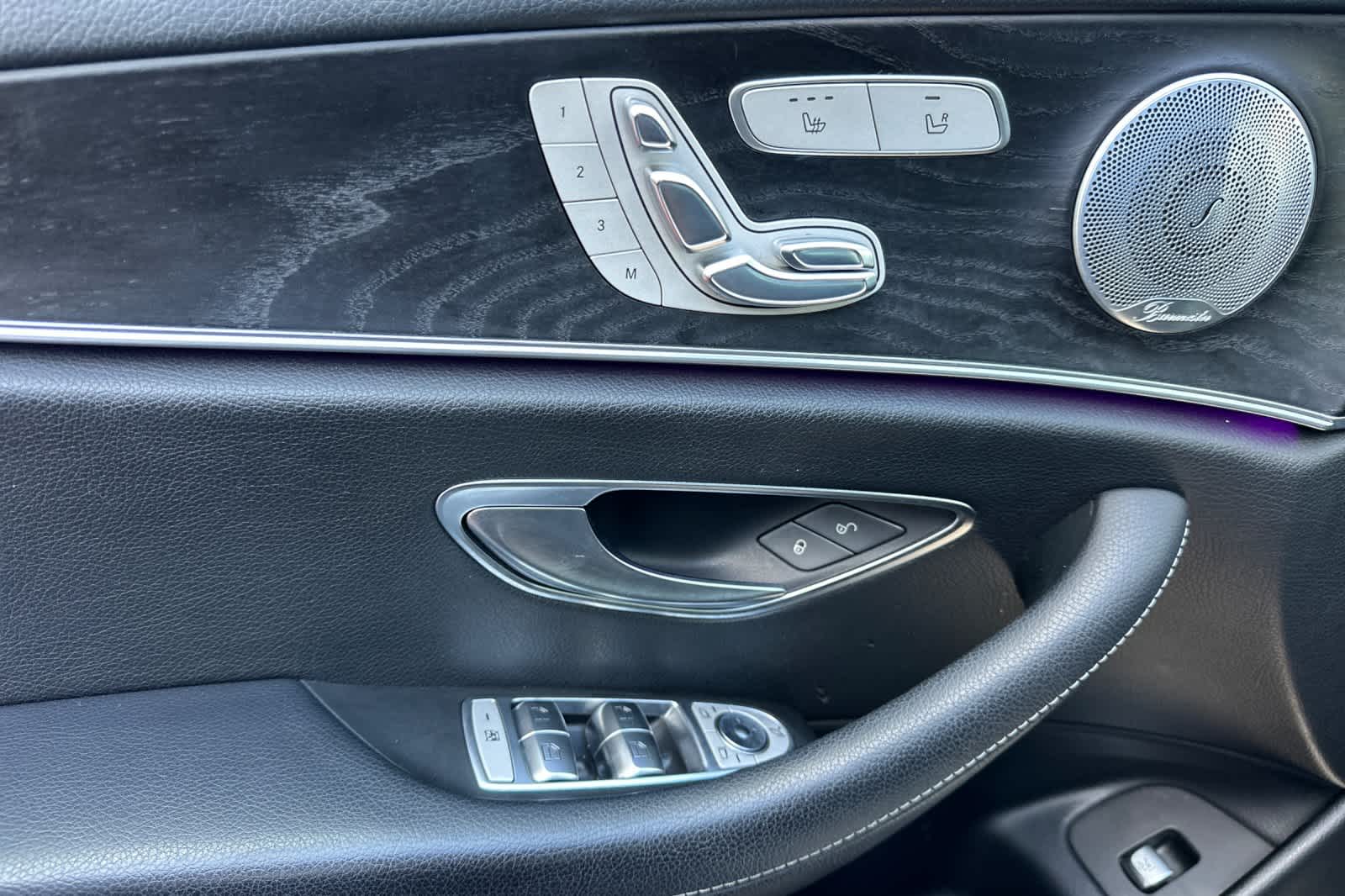 Thumbnail: 2017 Mercedes-Benz E-Class - 13