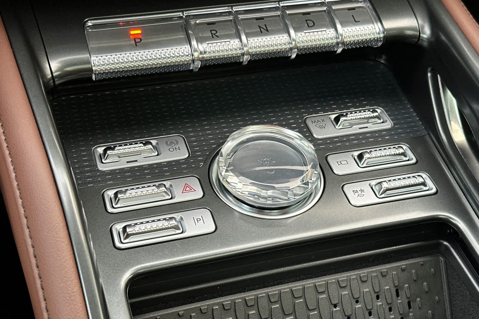 Thumbnail: 2026 Lincoln Nautilus - 21