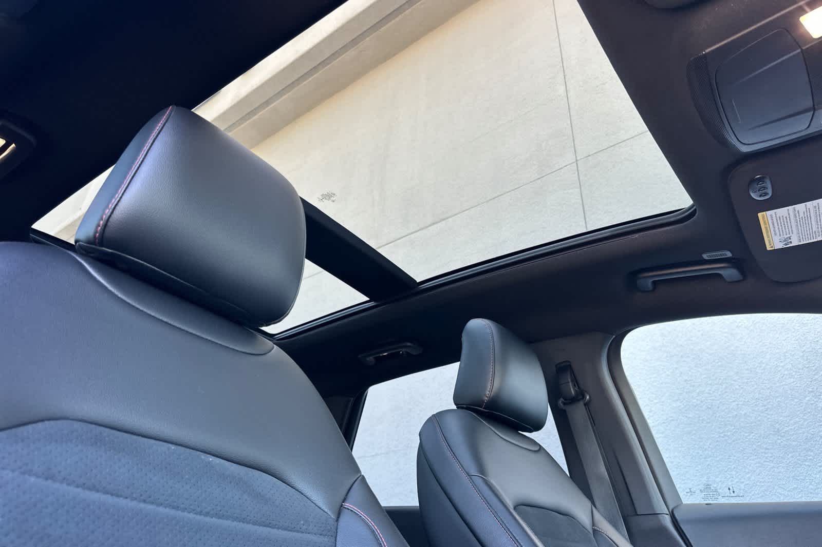 Thumbnail: 2021 Ford Edge - 18