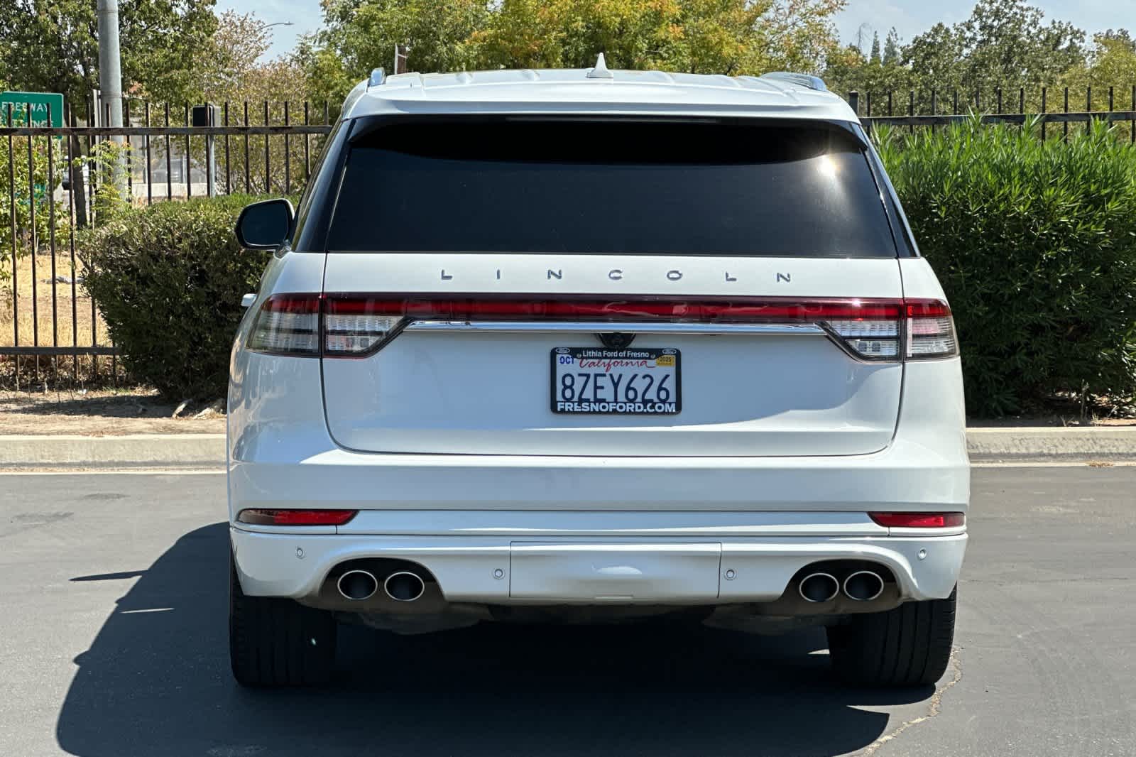 Thumbnail: 2022 Lincoln Aviator - 8