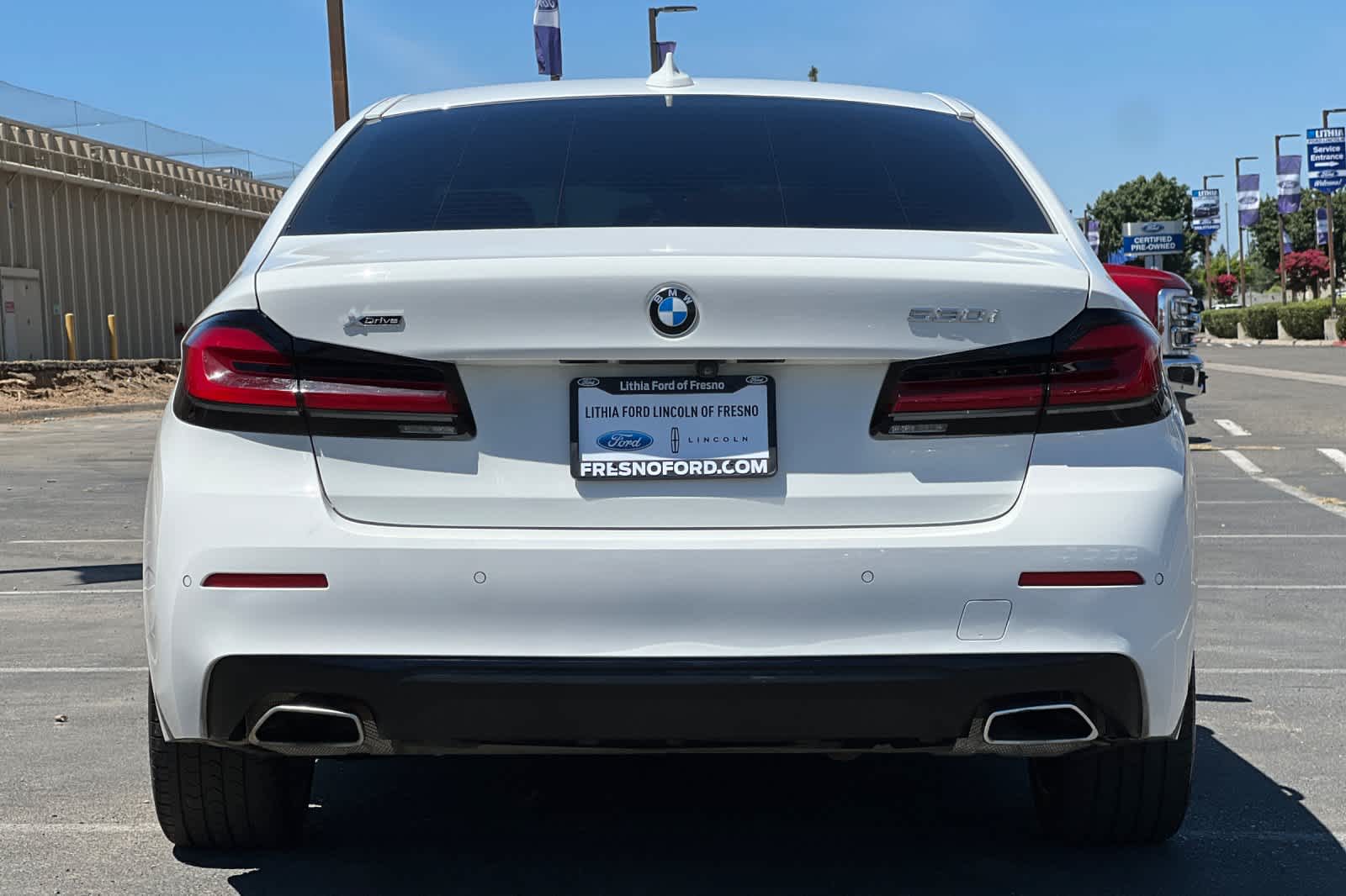 Thumbnail: 2023 BMW 5 Series - 7