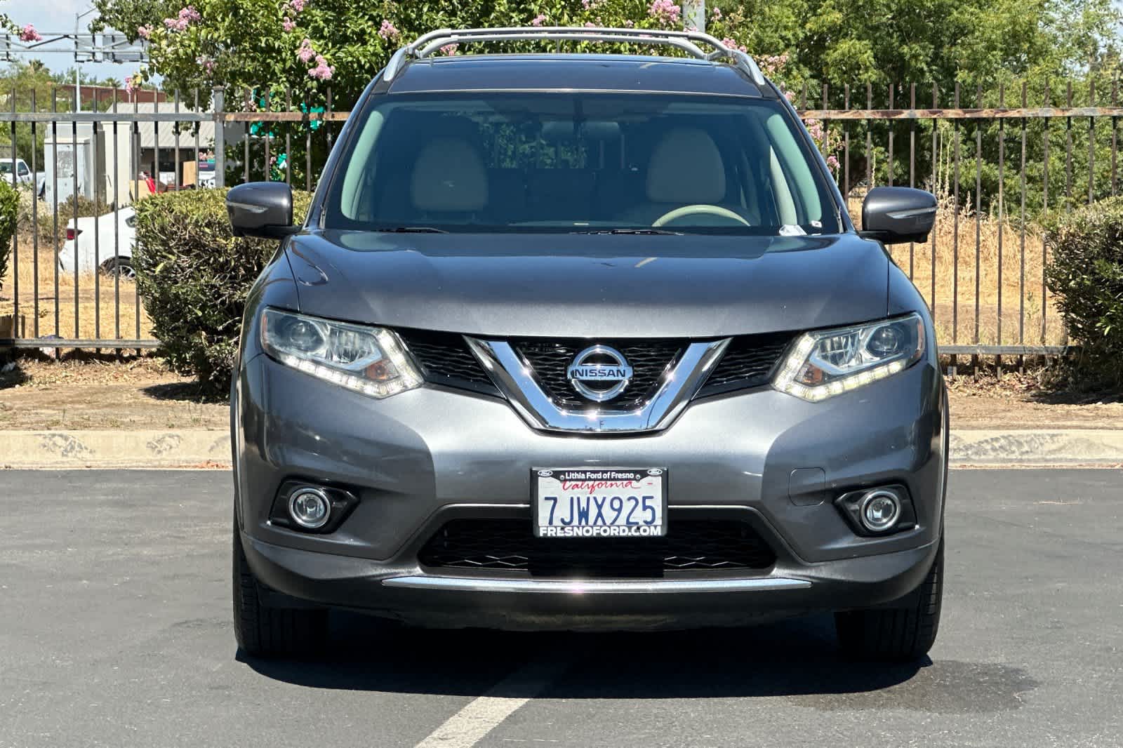 Thumbnail: 2015 Nissan Rogue - 10