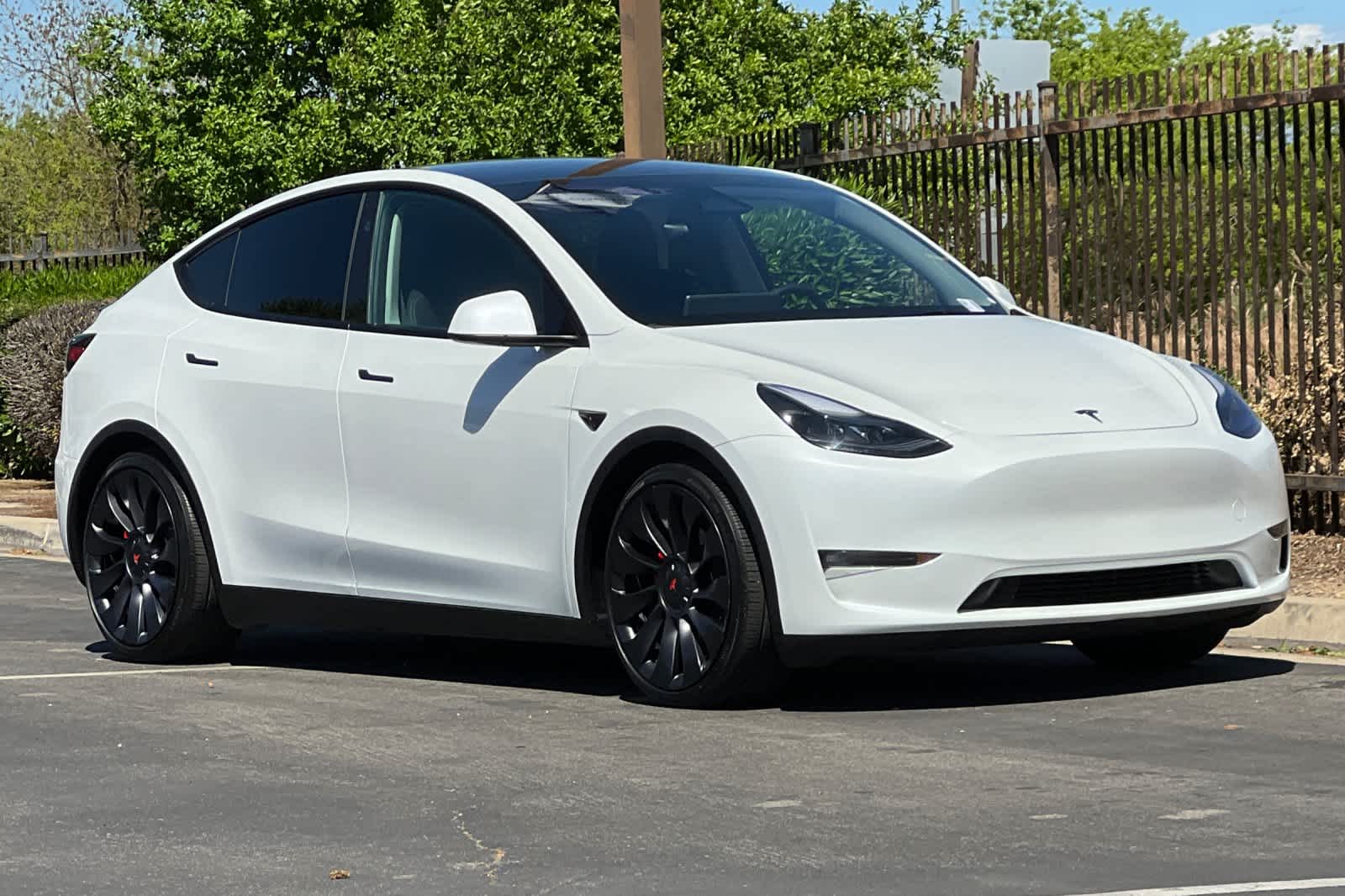 Thumbnail: 2024 Tesla Model Y - 9