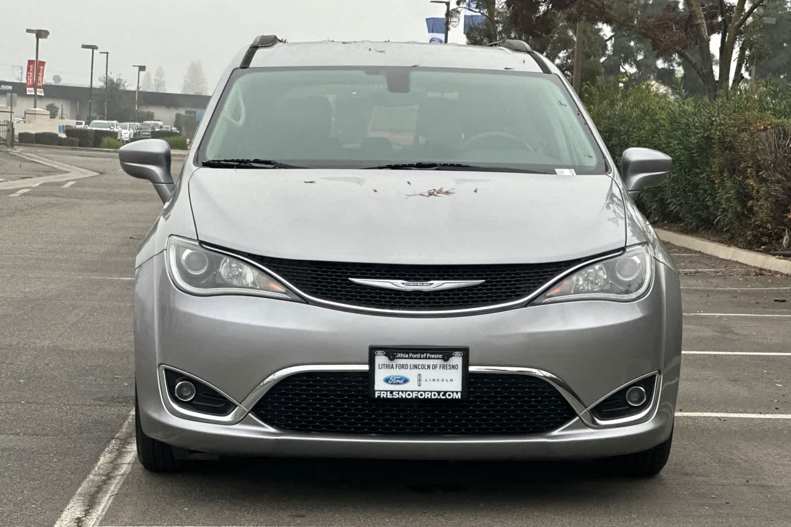 Thumbnail: 2017 Chrysler Pacifica - 10