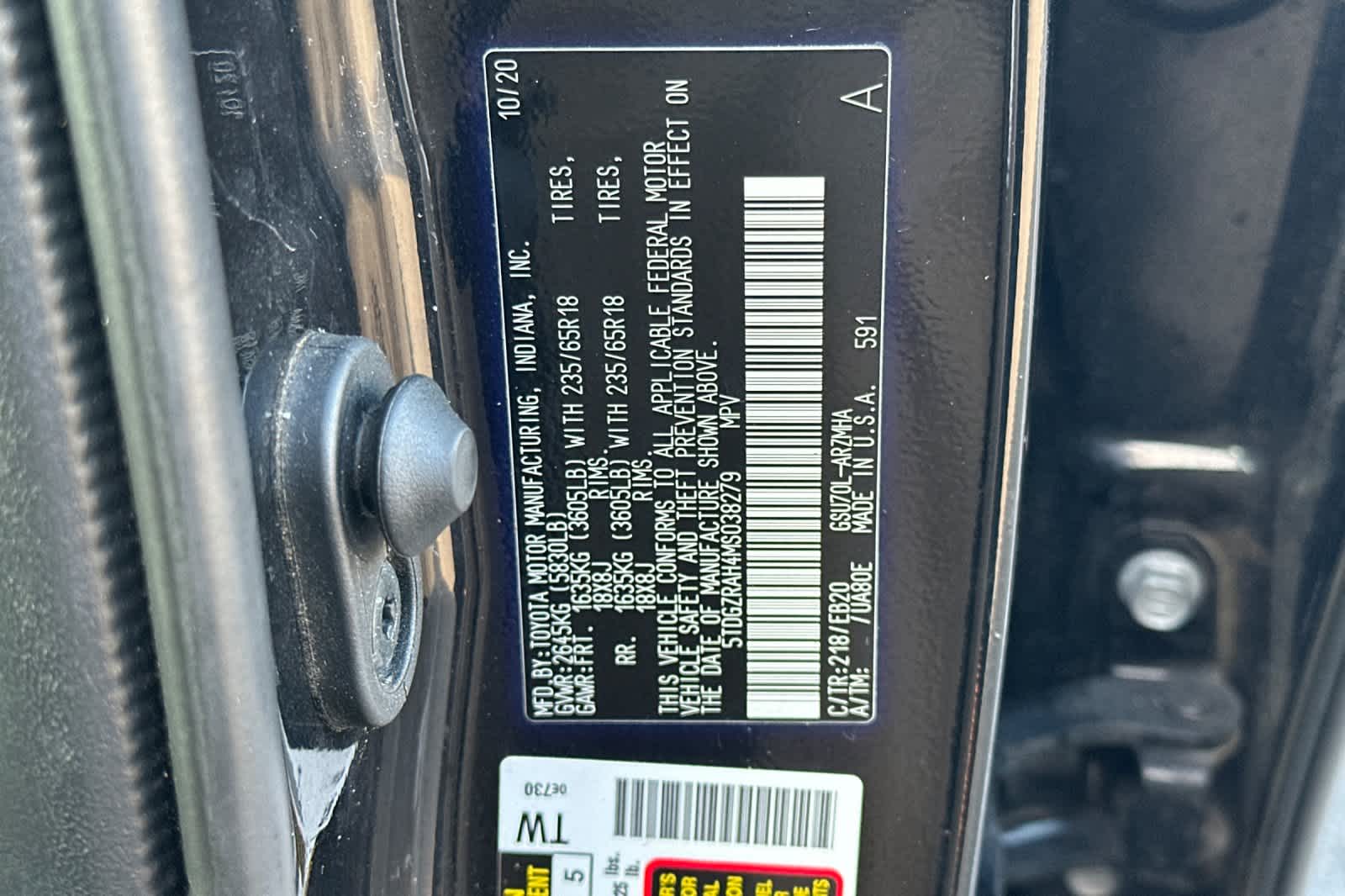 Thumbnail: 2021 Toyota Highlander - 30