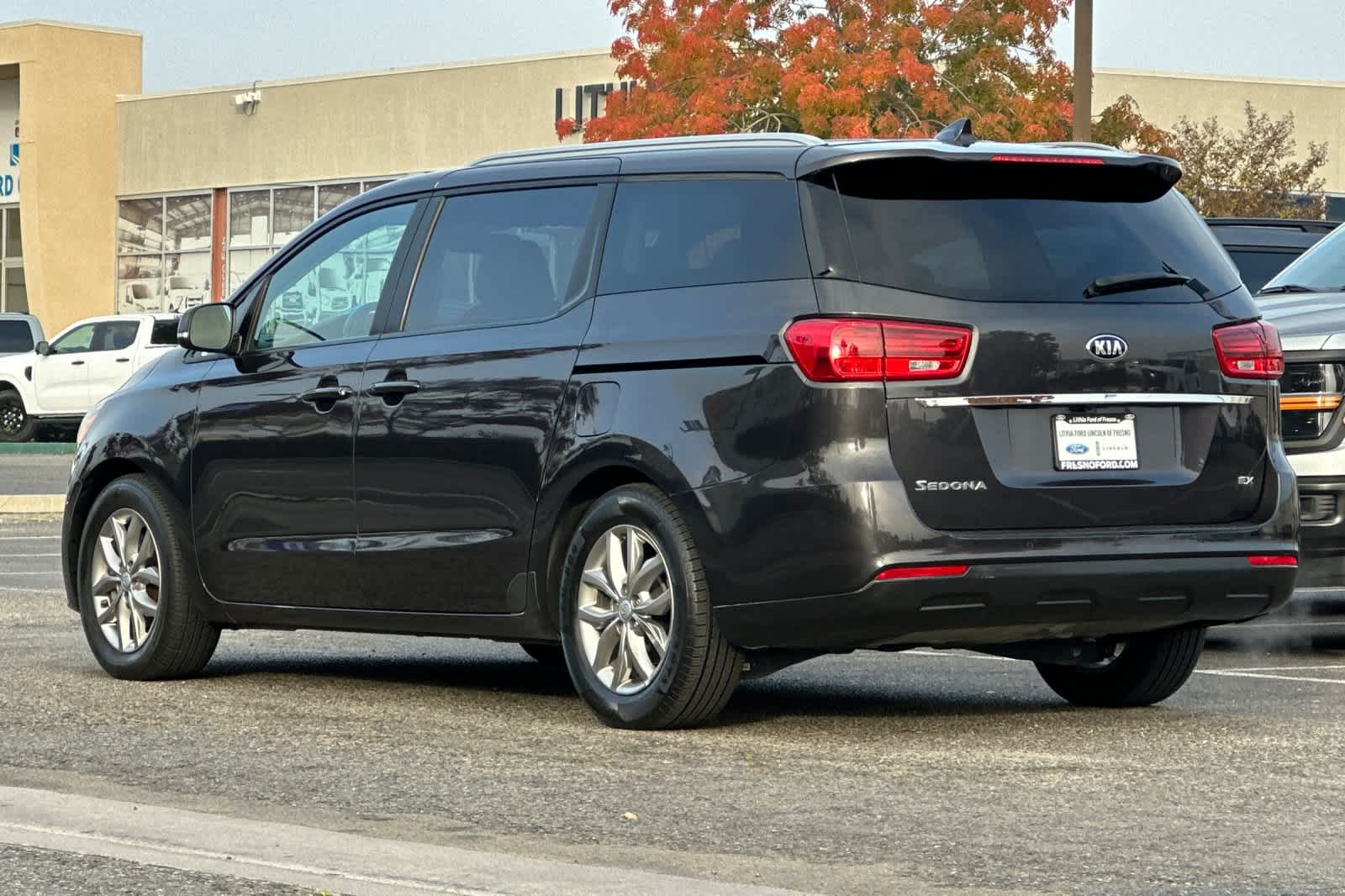Thumbnail: 2021 Kia Sedona - 6
