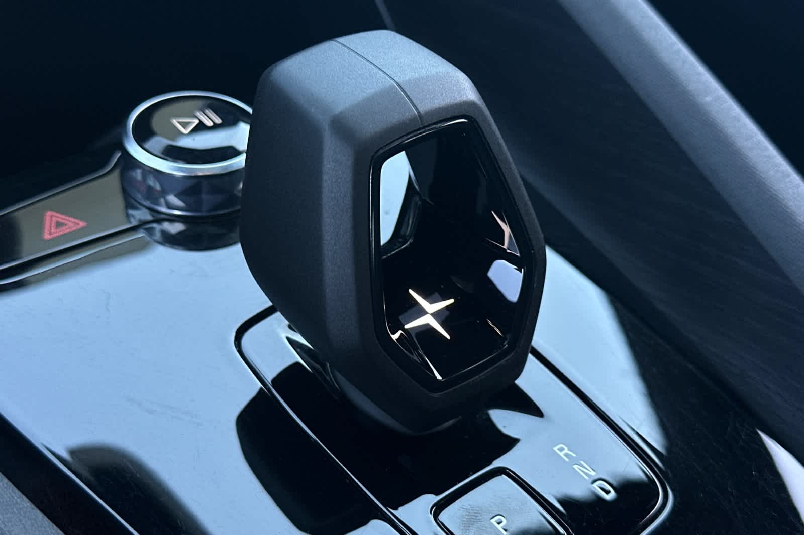 Thumbnail: 2023 Polestar 2 - 21