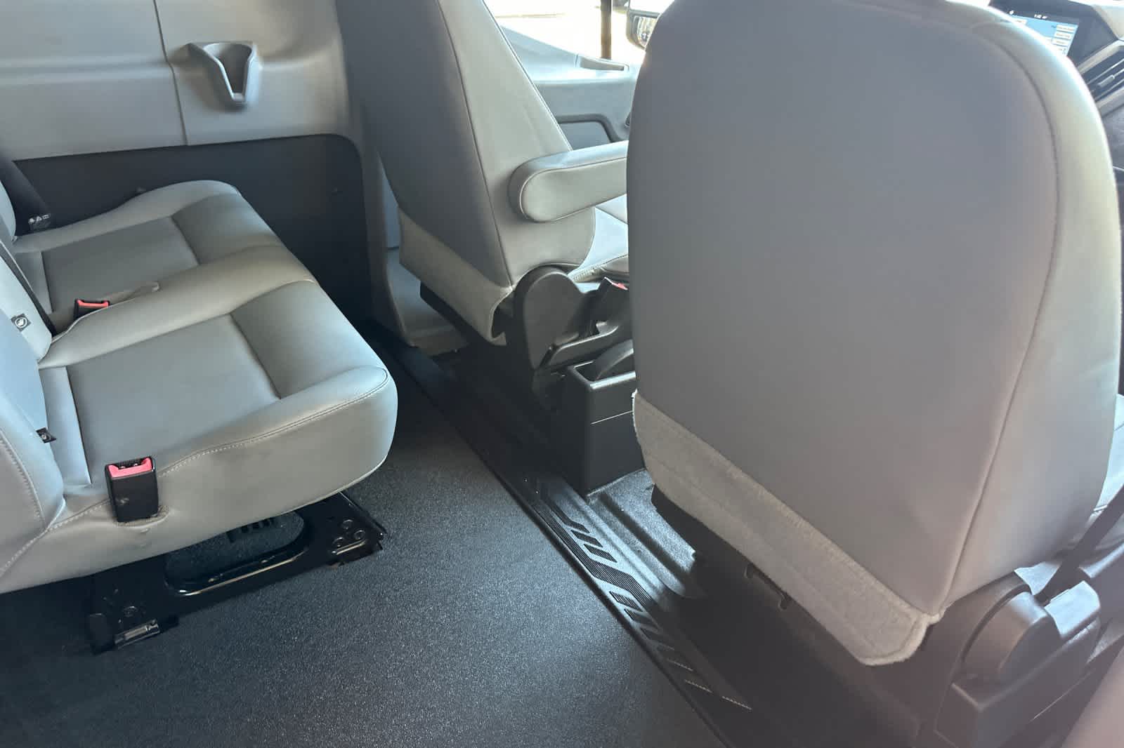 Thumbnail: 2016 Ford Transit Series - 4