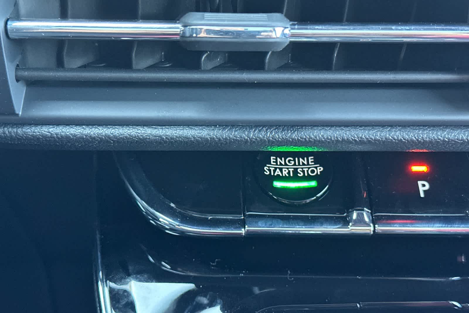 Thumbnail: 2025 Lincoln Corsair - 23