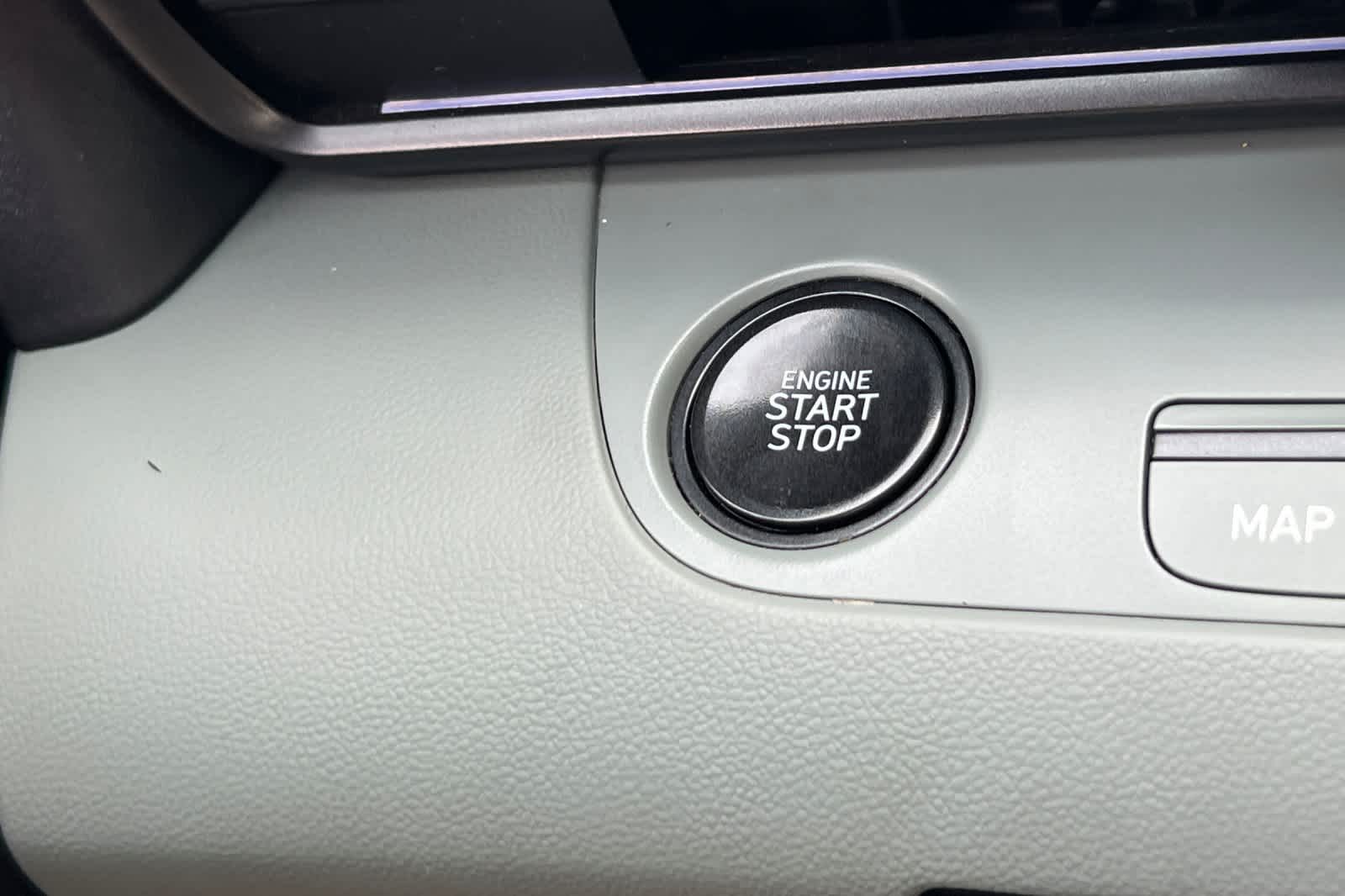 Thumbnail: 2024 Hyundai Elantra - 23