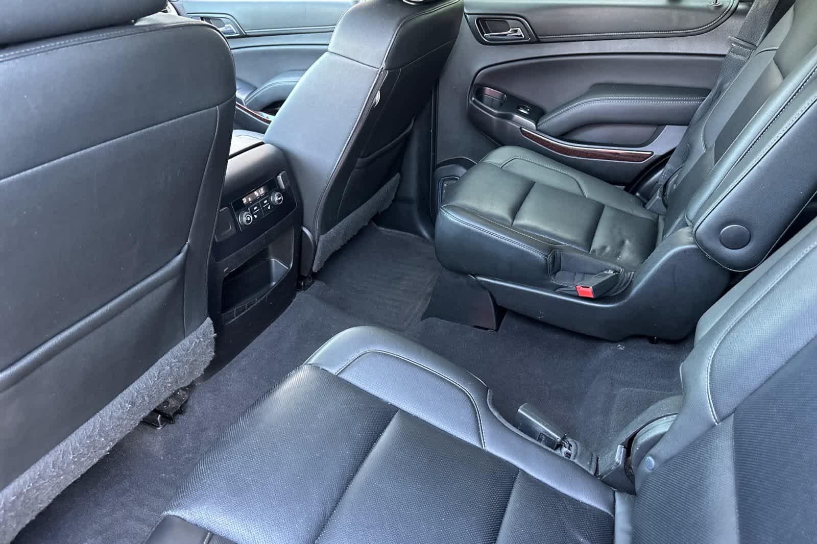 Thumbnail: 2019 GMC Yukon - 4