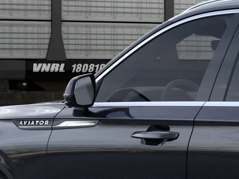 Thumbnail: 2026 Lincoln Aviator - 21
