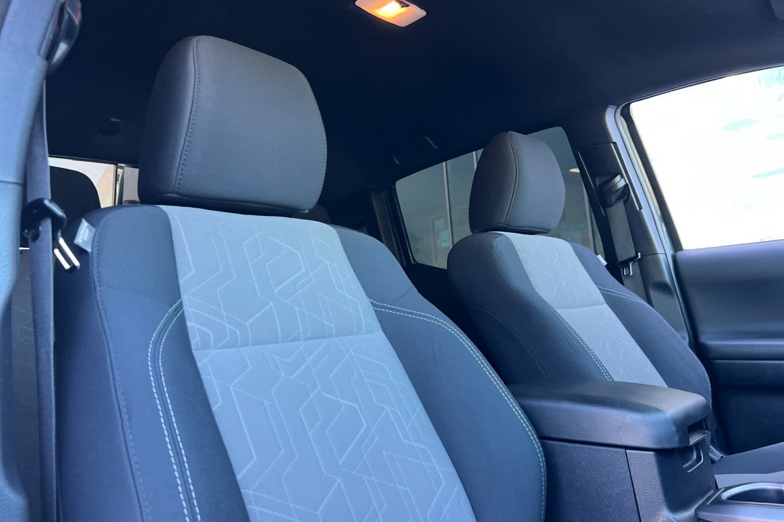 Thumbnail: 2021 Toyota Tacoma - 17