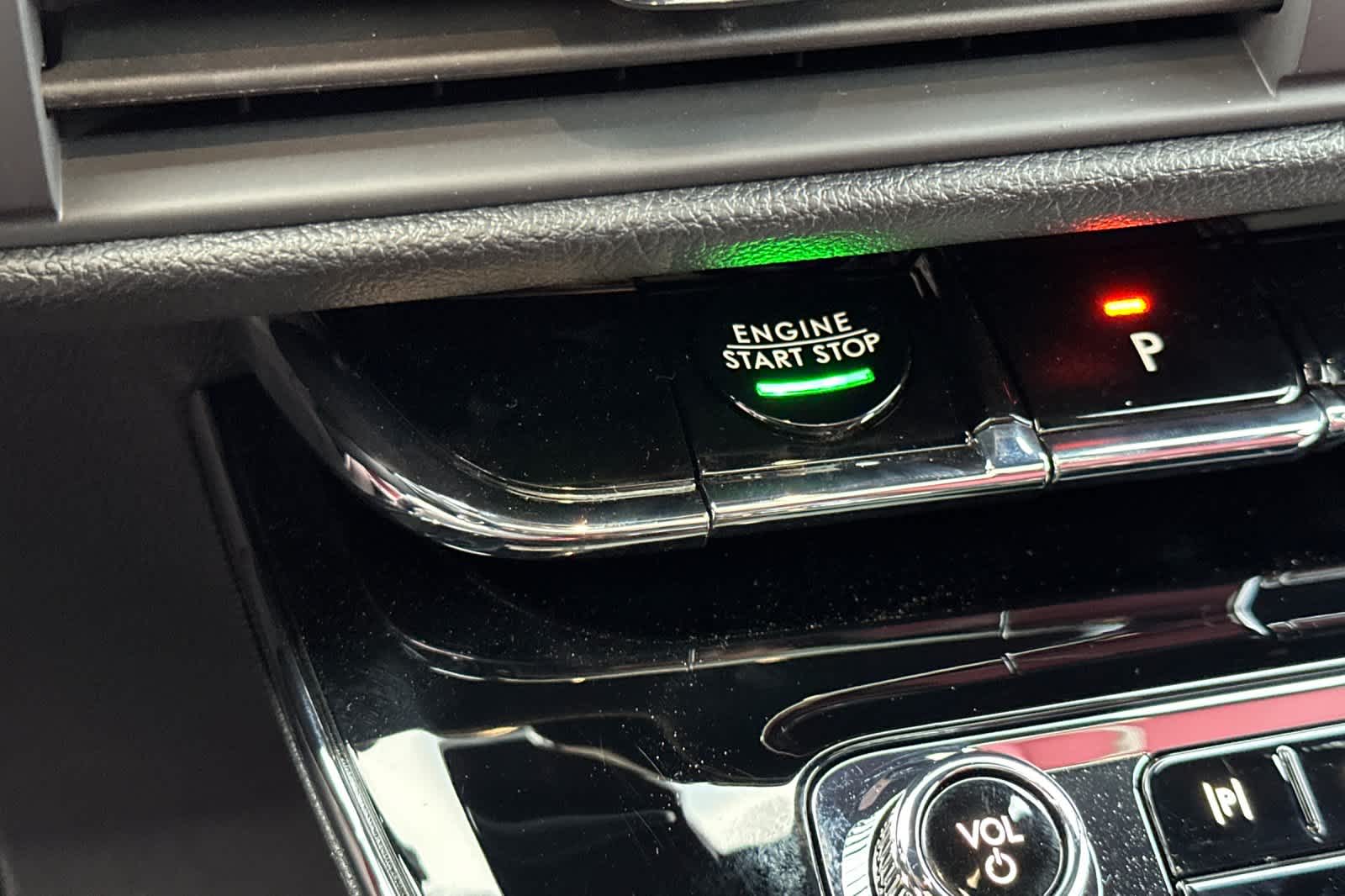 Thumbnail: 2026 Lincoln Corsair - 24