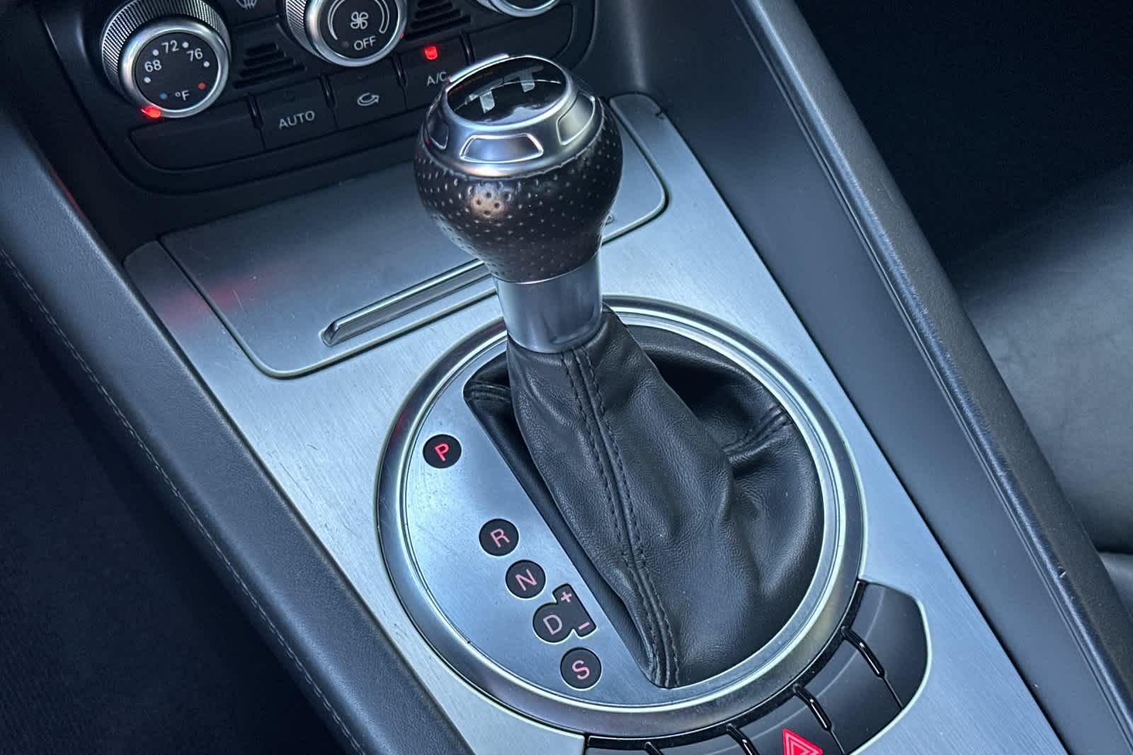 Thumbnail: 2014 Audi TT - 19