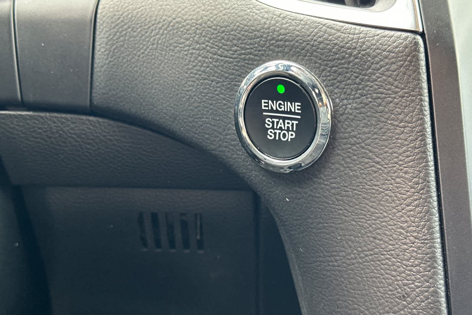 Thumbnail: 2024 Ford Edge - 23