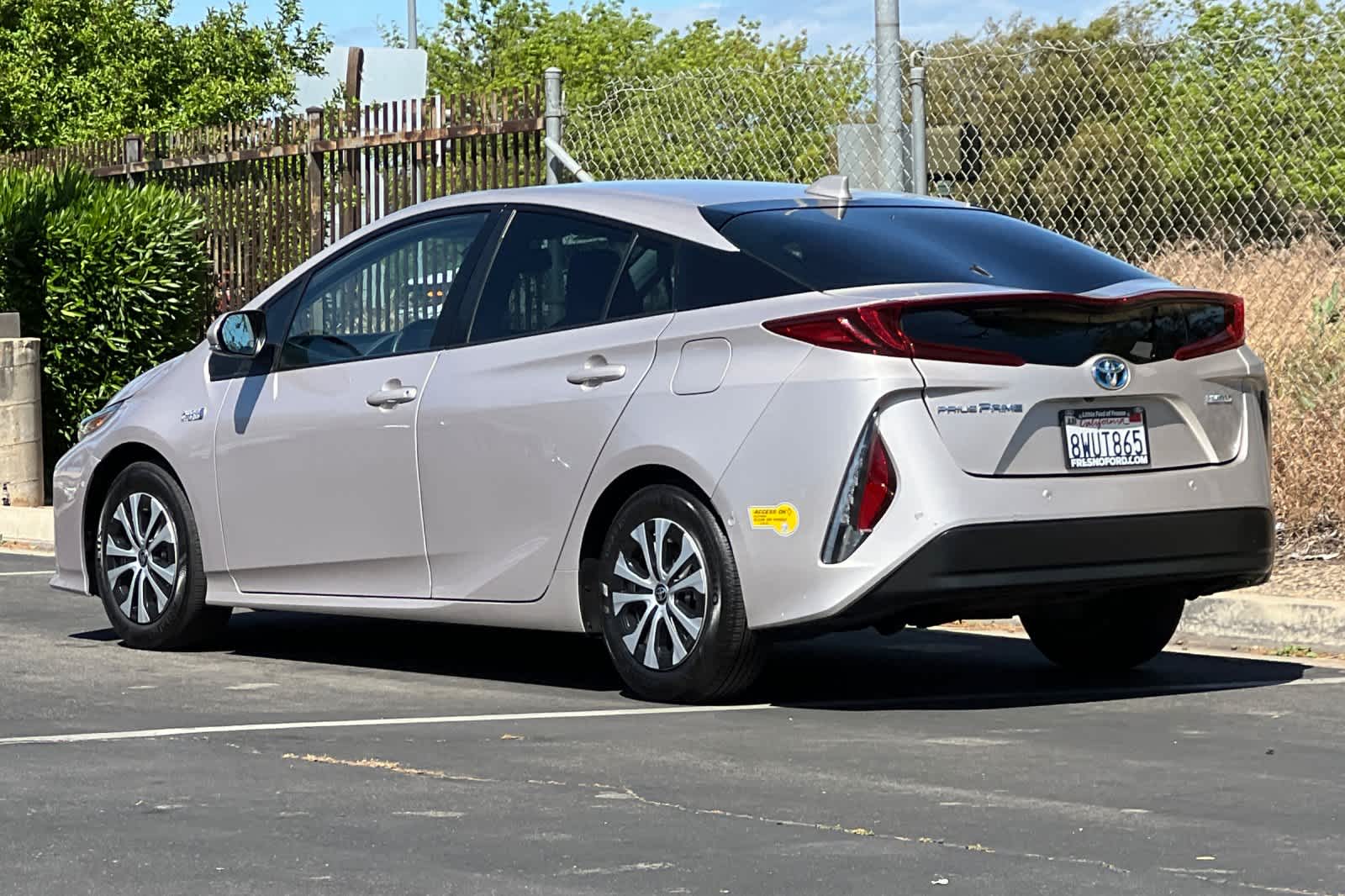 Thumbnail: 2021 Toyota Prius Prime - 7