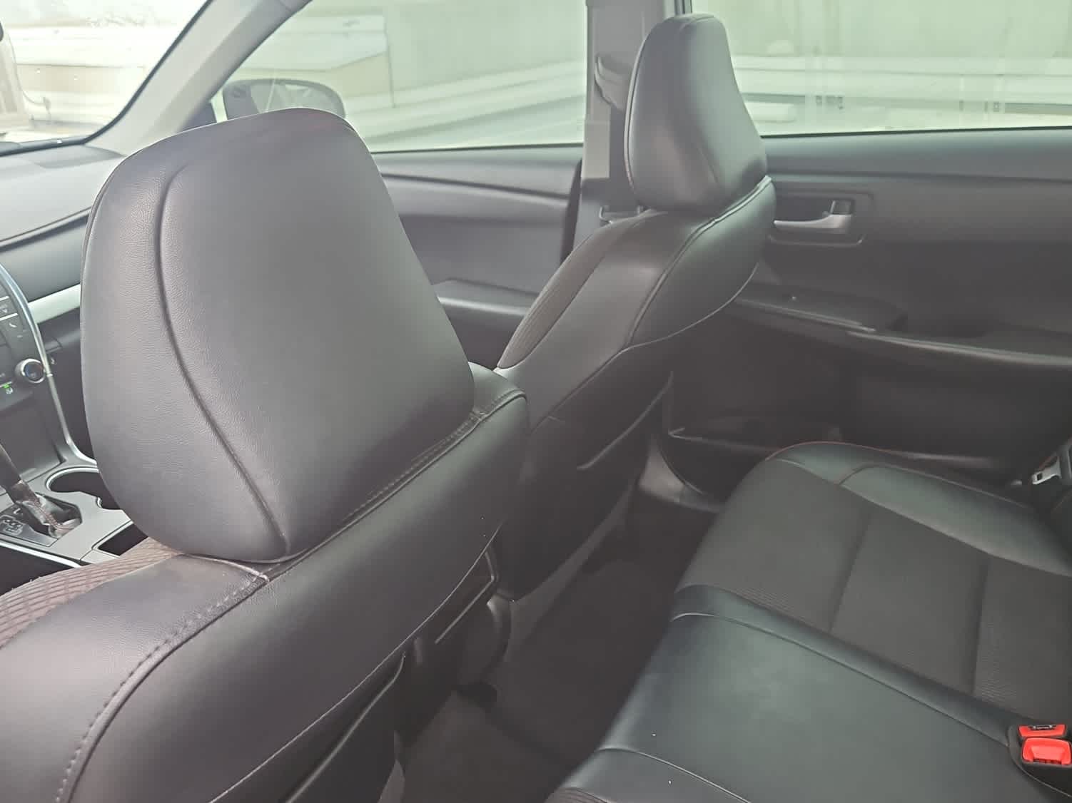 Thumbnail: 2017 Toyota Camry - 12