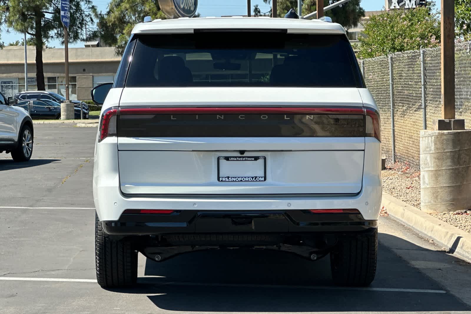 Thumbnail: 2026 Lincoln Navigator - 7