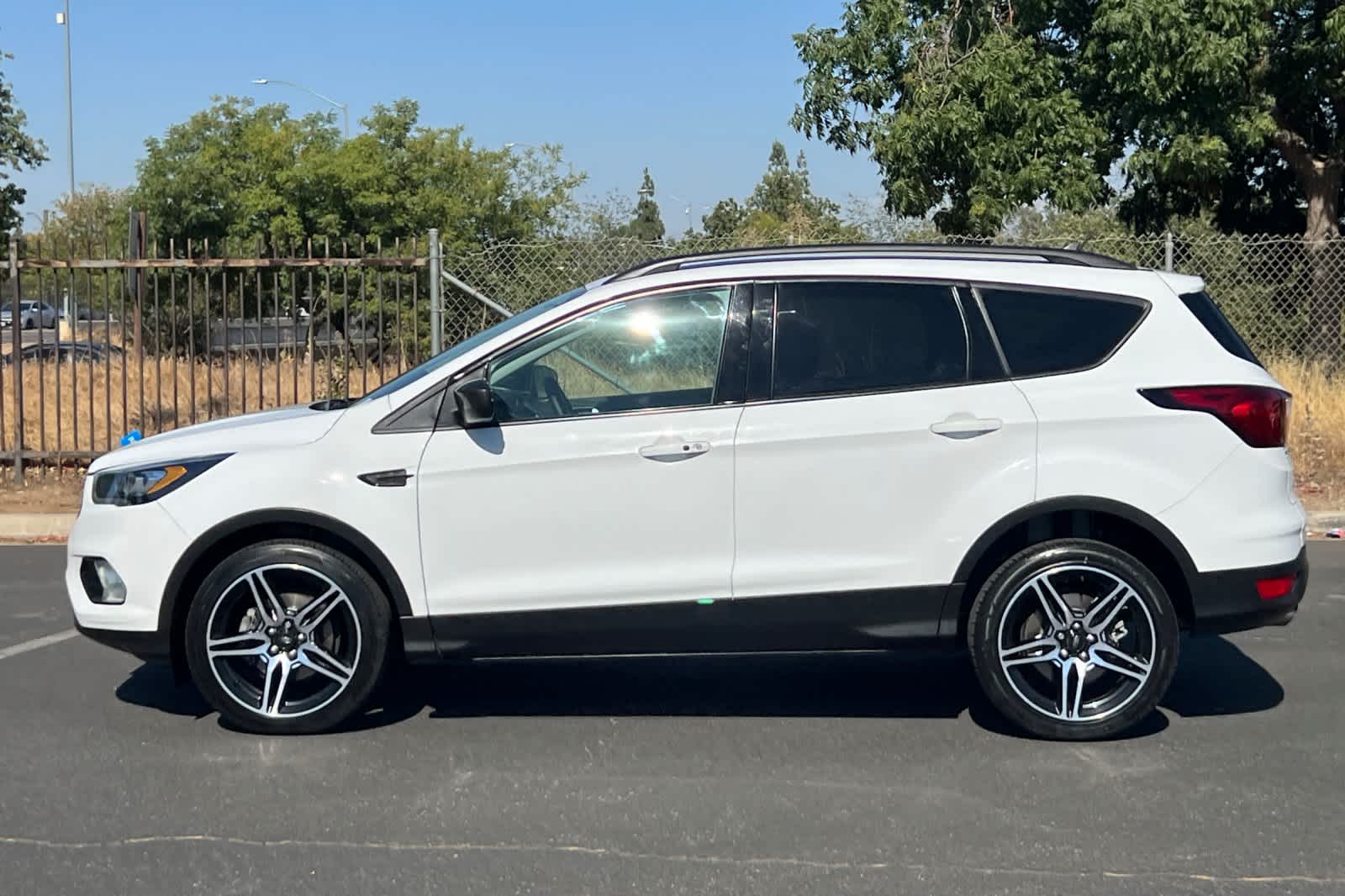 Thumbnail: 2019 Ford Escape - 5