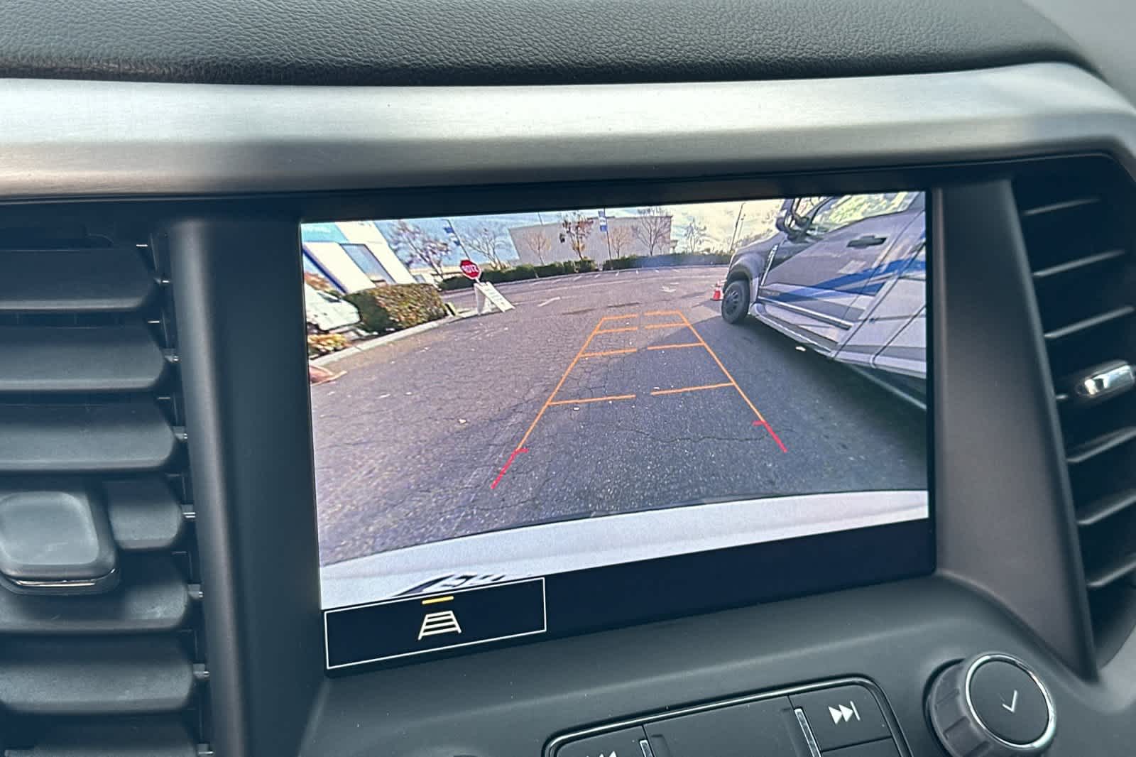 Thumbnail: 2023 GMC Acadia - 22