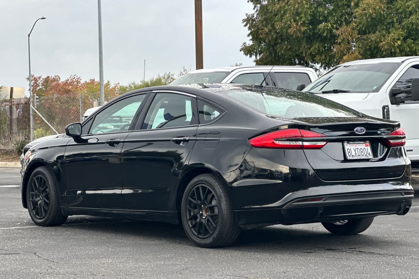 Thumbnail: 2017 Ford Fusion - 6