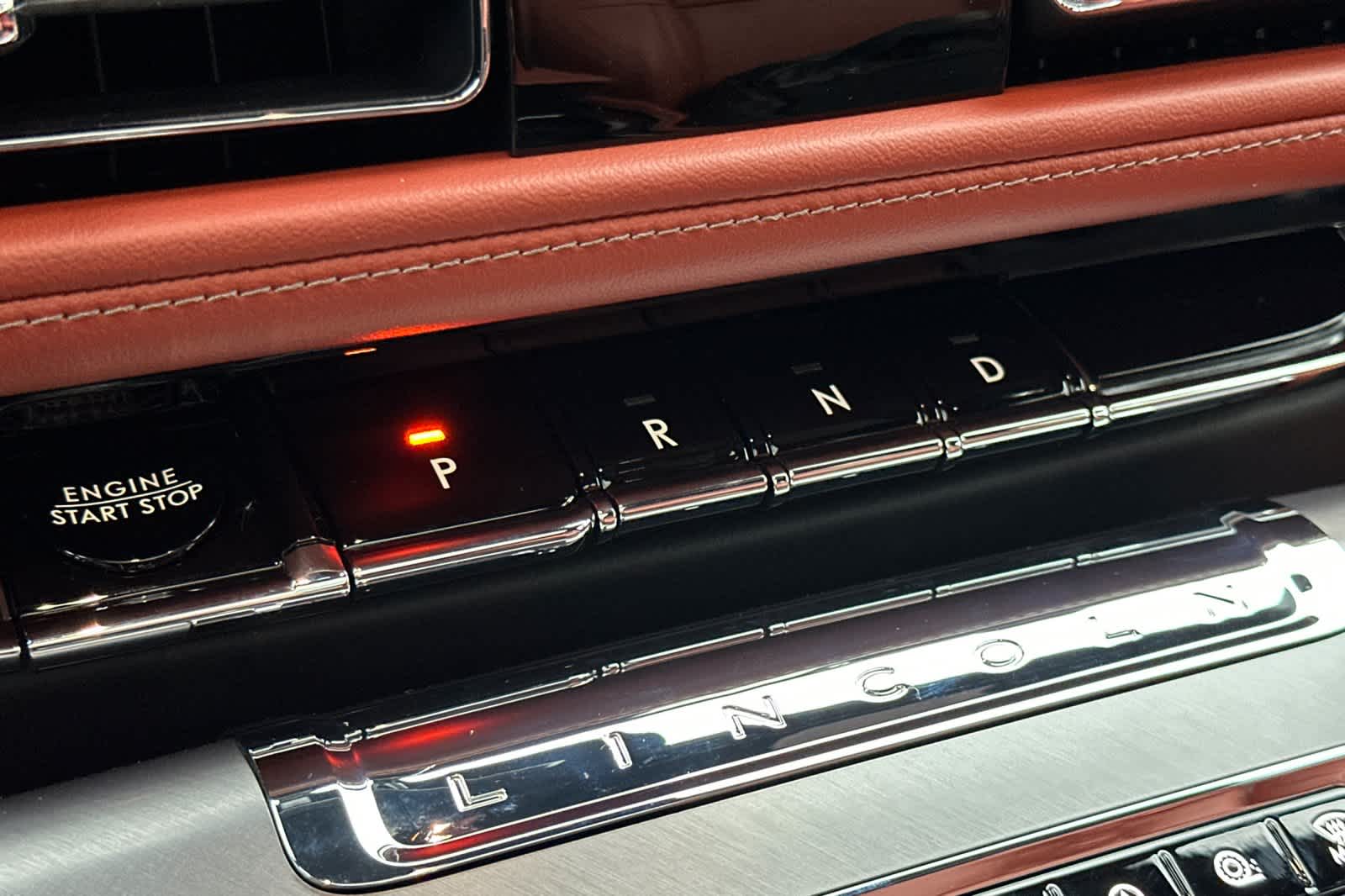 Thumbnail: 2026 Lincoln Aviator - 23