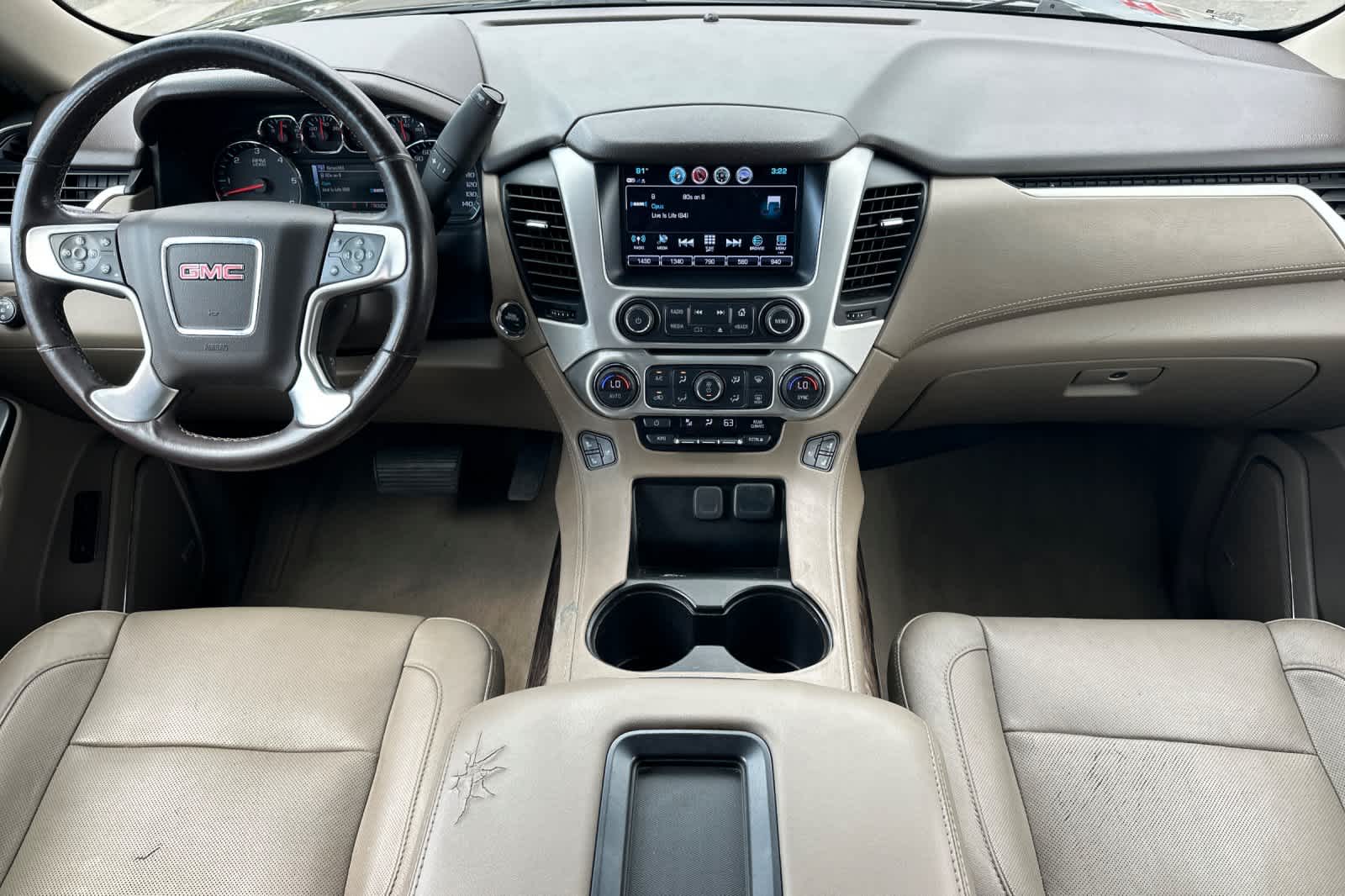 Thumbnail: 2019 GMC Yukon XL - 2