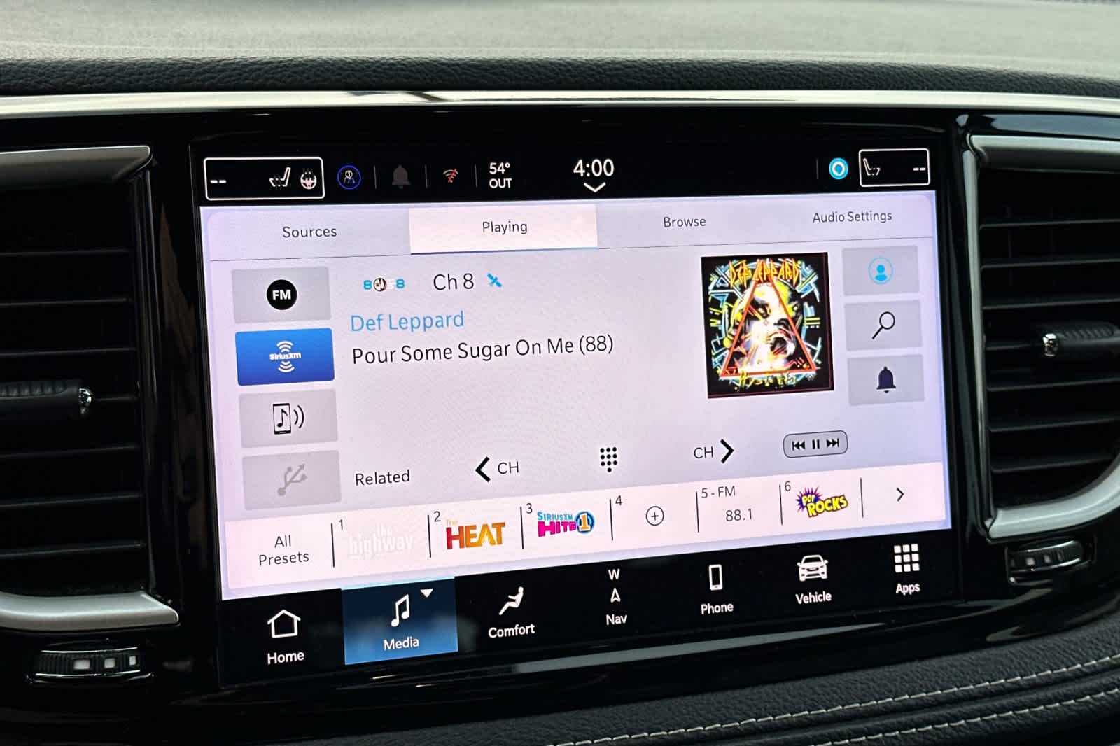 Thumbnail: 2024 Chrysler Pacifica - 19