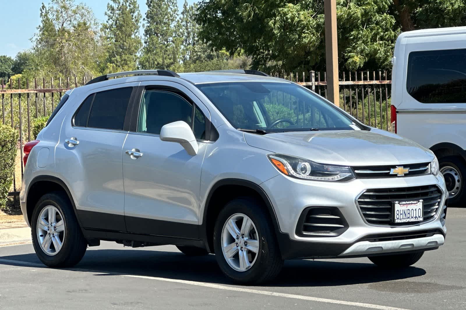 Thumbnail: 2018 Chevrolet Trax - 9