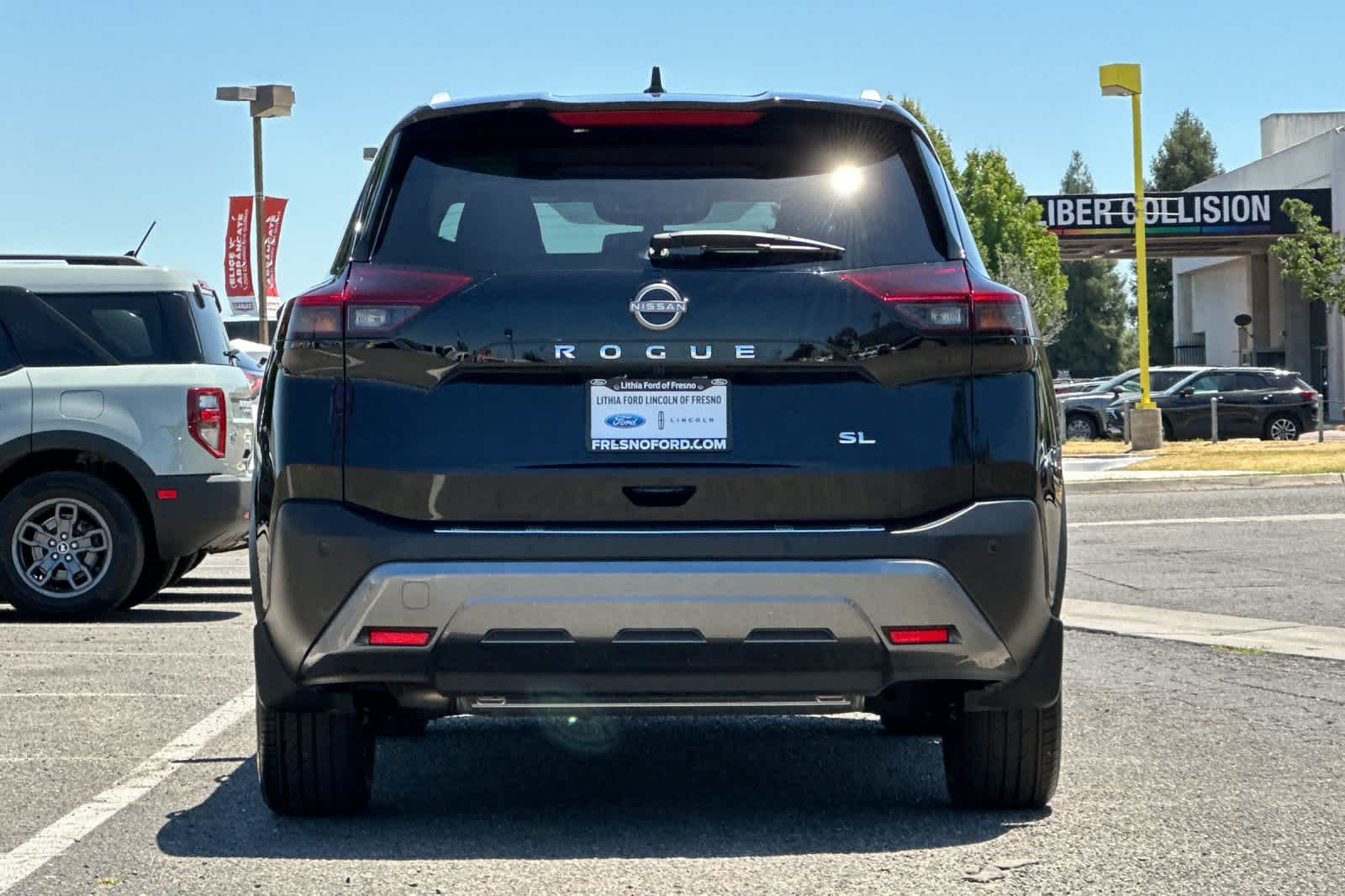 Thumbnail: 2023 Nissan Rogue - 7