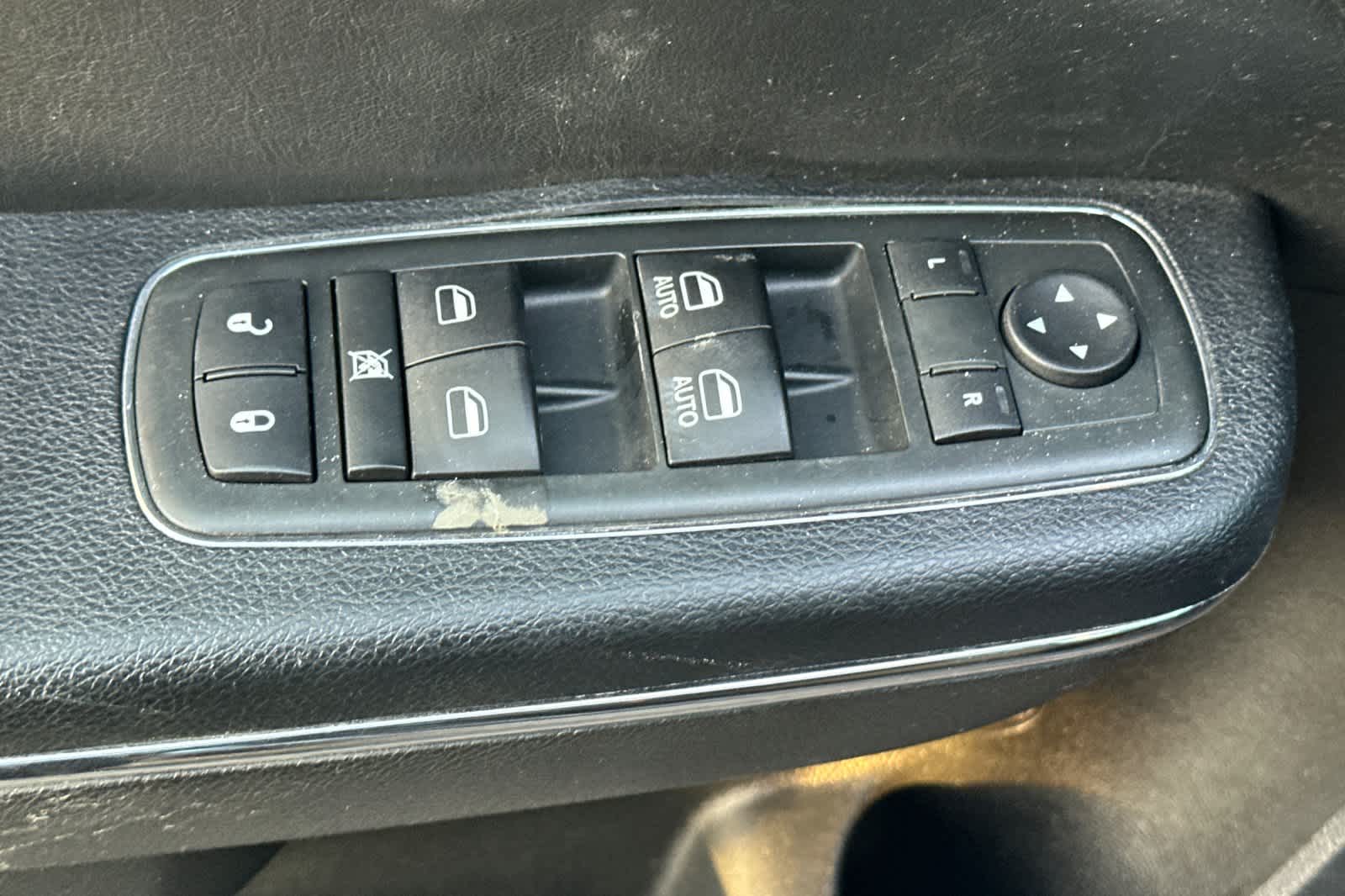 Thumbnail: 2013 Dodge Charger - 13