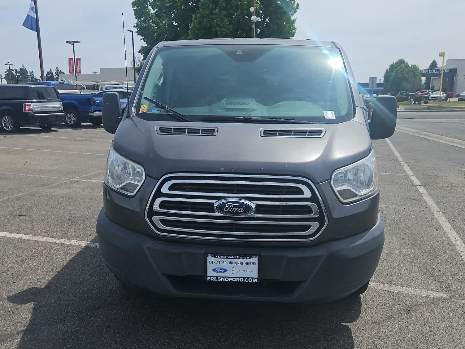 Thumbnail: 2017 Ford Transit Series - 4