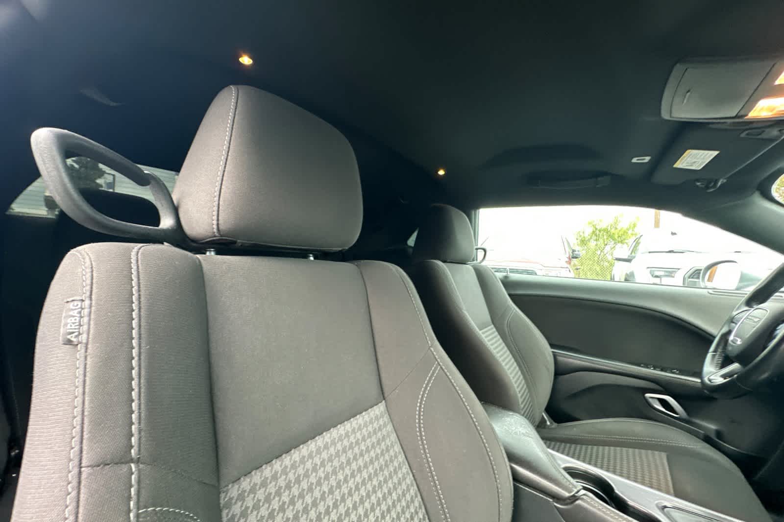 Thumbnail: 2018 Dodge Challenger - 16